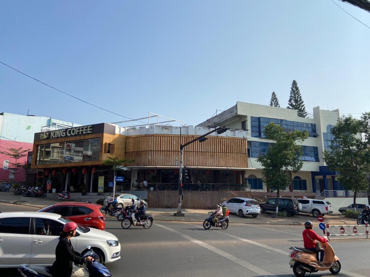Hung Vuong Hotel เปลกู ภายนอก รูปภาพ